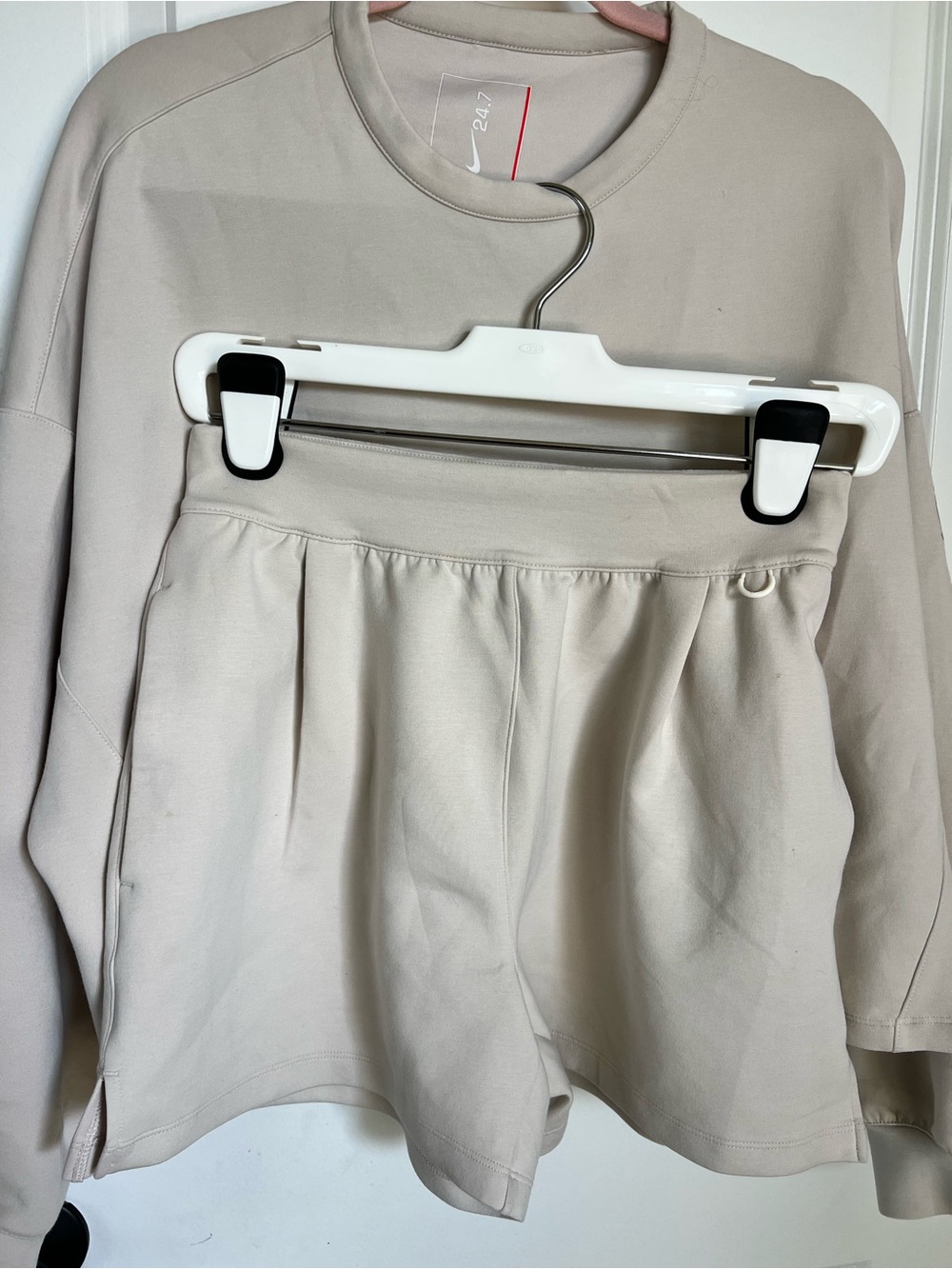 Nike Women's 24/7 set